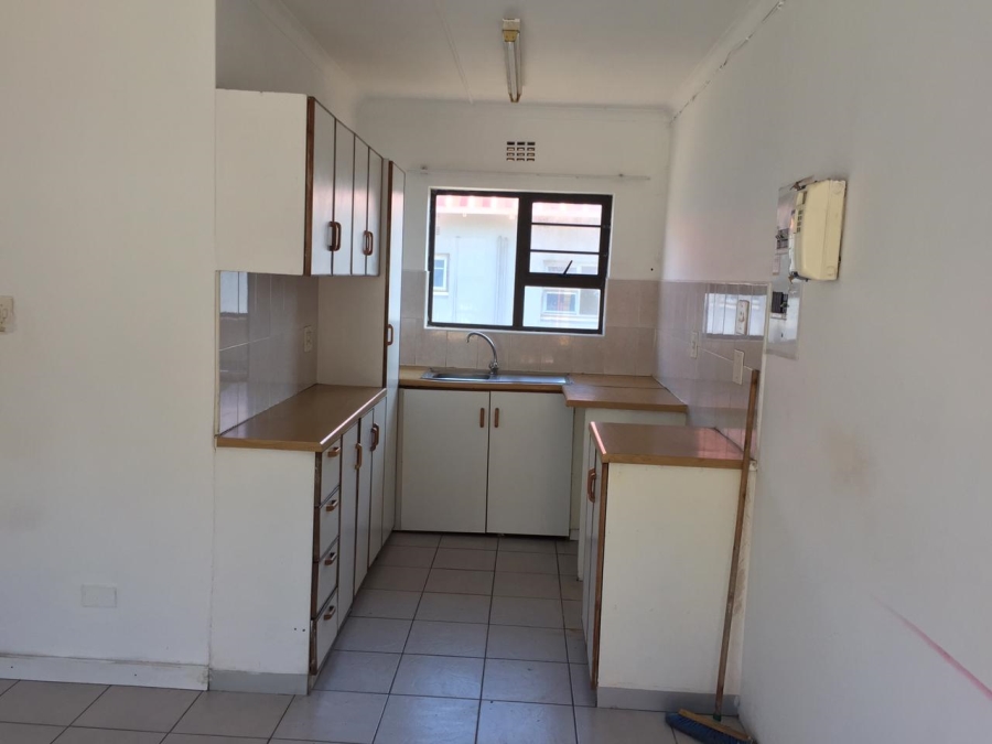 To Let 2 Bedroom Property for Rent in Quigney Eastern Cape